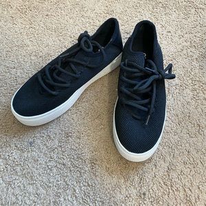 BP platform sneakers